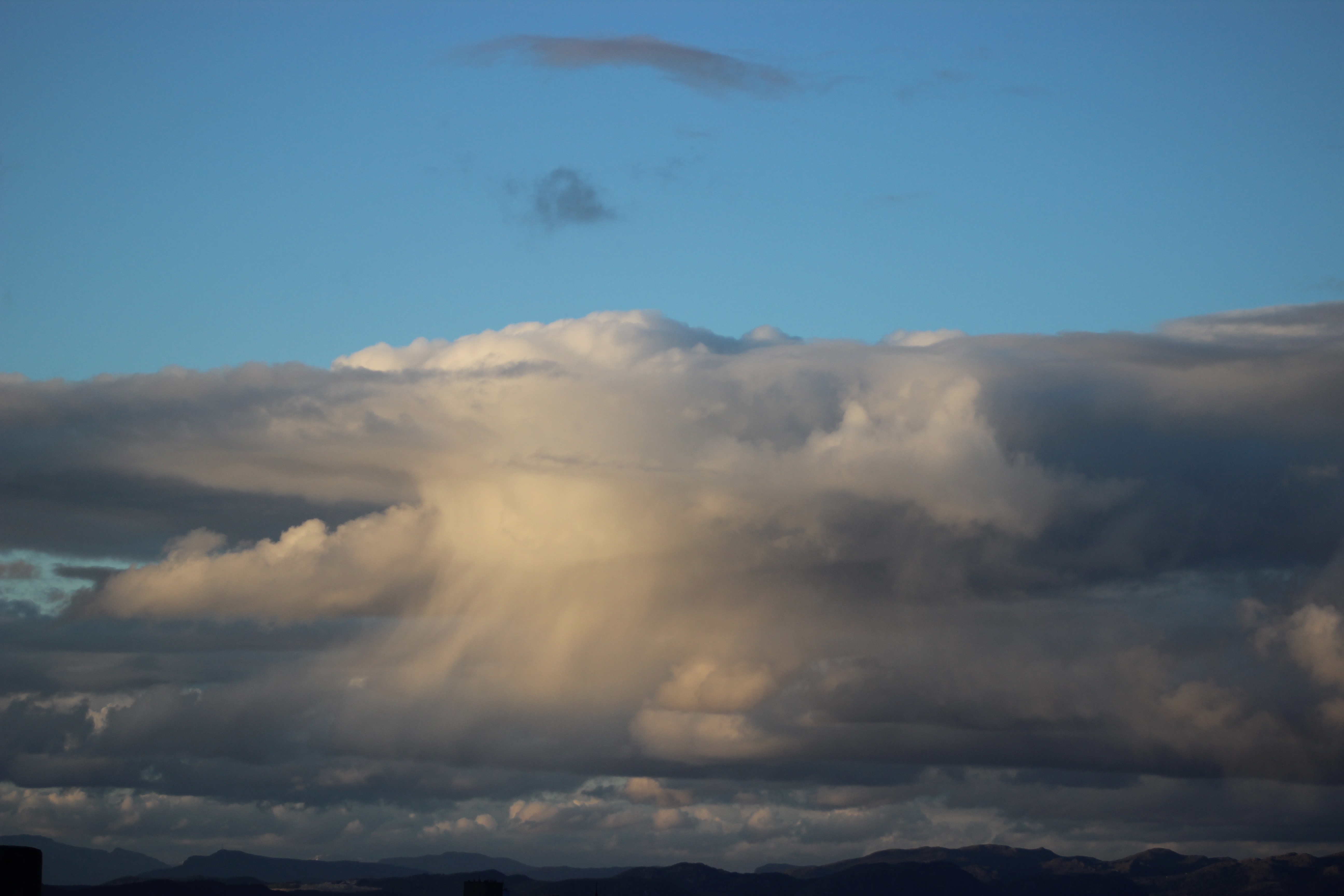 Cumulonimbus-regnsky-Foto-Cumula.jpg#asset:11669